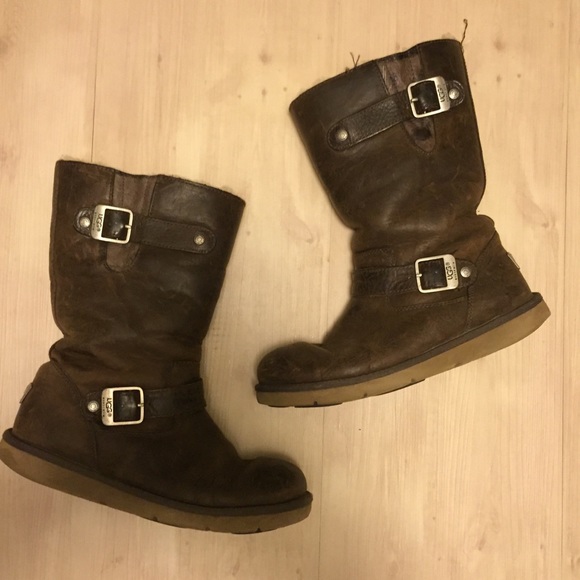 UGG Kensington leather brown boot Sz 7 pre owned - Picture 4 of 7